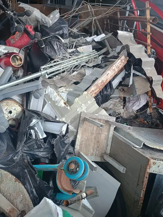 Sucata metálica, foto real da P.J.A Recicláveis